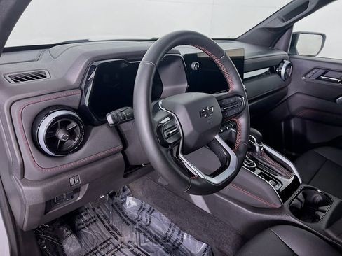 Certified 2025 Chevrolet Colorado Z71 w/ Technology Package image 8