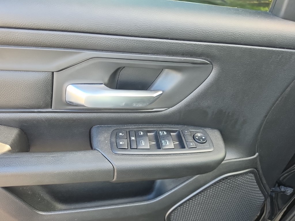 Used 2019 RAM 1500 Tradesman AWD/4WD image 28