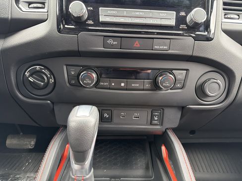 Used 2024 Nissan Frontier PRO-4X w/ Pro Premium Package image 24