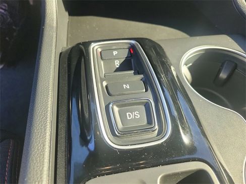 Used 2025 Honda Pilot Sport image 29