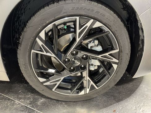 Used 2025 Kia K5 GT-Line w/ GT-Line Premium Package image 14