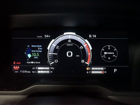 Used 2025 Toyota Tundra Limited image 17