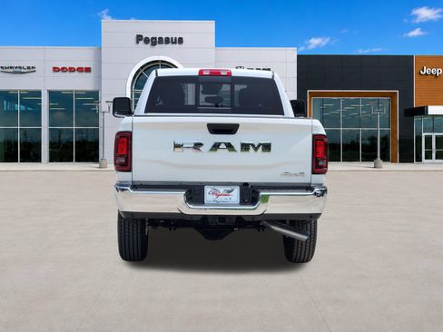 New 2026 RAM 2500 Tradesman AWD/4WD image 8
