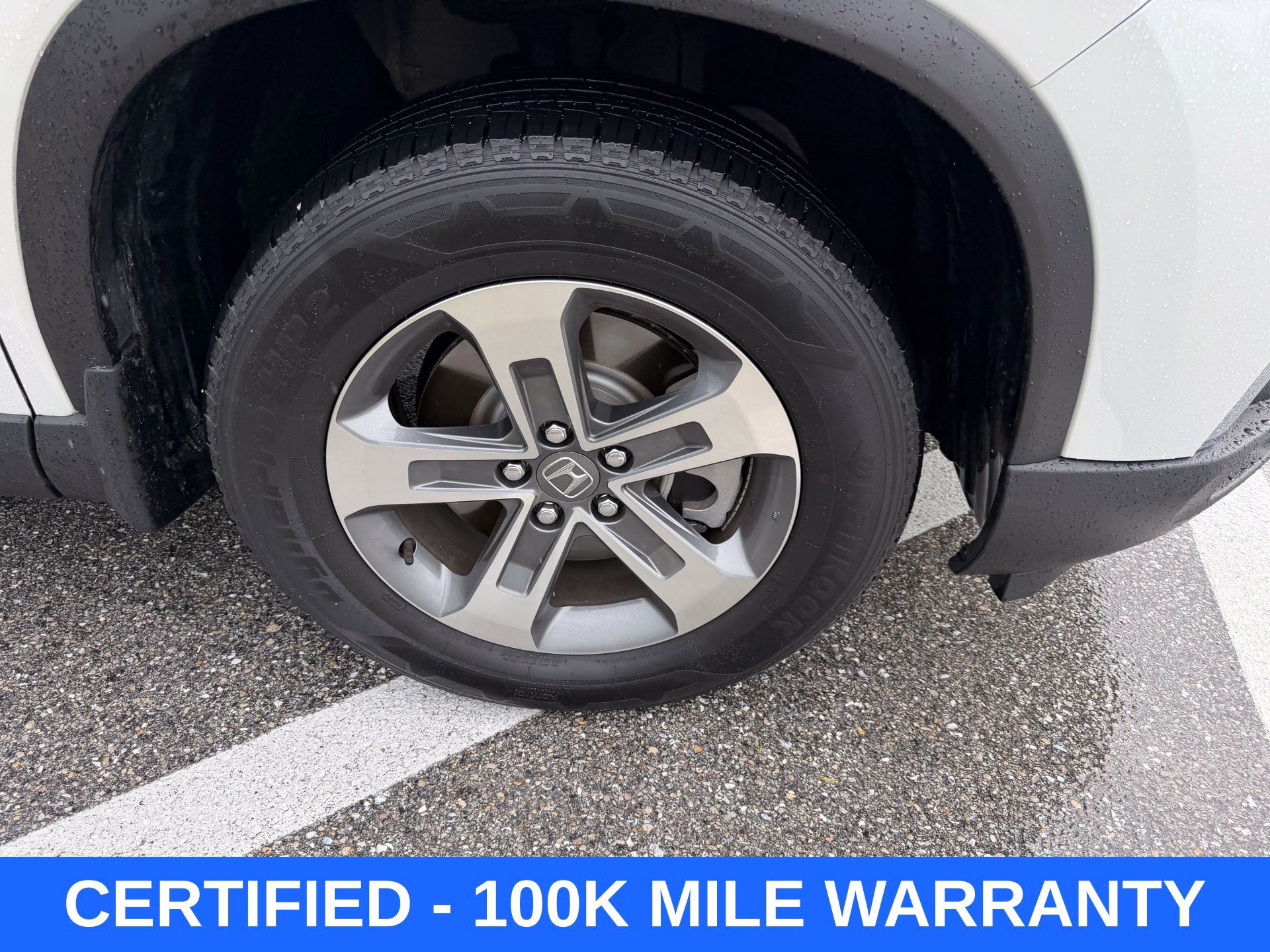 Used 2025 Honda Pilot EX-L image 12