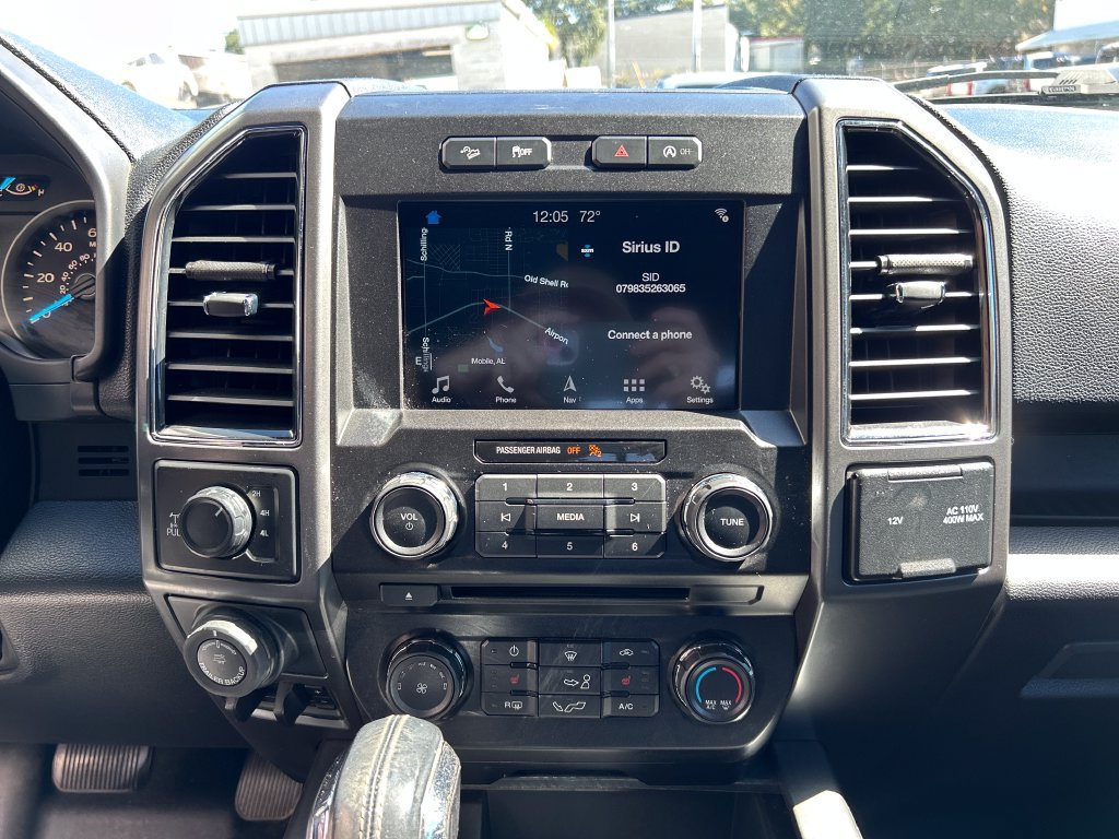 Used 2018 Ford F150 XLT w/ Equipment Group 302A Luxury AWD/4WD image 16