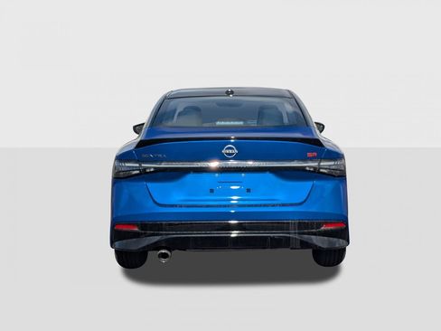 New 2026 Nissan Sentra SR w/ Floor Mat Package FWD image 4