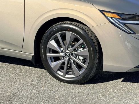 New 2026 Nissan Sentra SL w/ Floor Mat Package FWD image 7