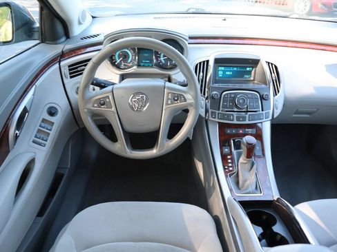 Used 2010 Buick LaCrosse CX FWD image 19