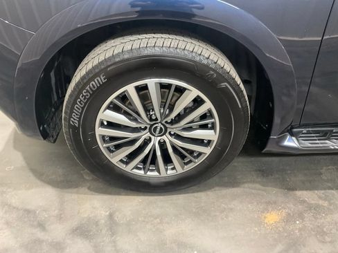 Used 2021 Nissan Armada SL RWD image 6