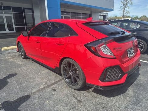 Used 2019 Honda Civic Sport Touring image 4