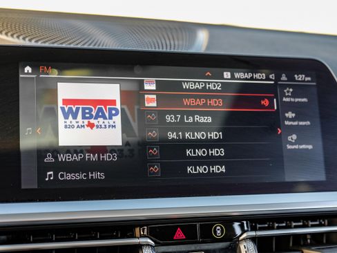 Used 2022 BMW 330i Sedan w/ Driving Assistance Package image 26