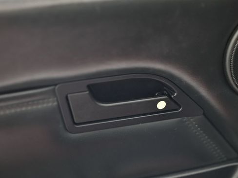 Used 1994 Porsche 928 GTS RWD image 23