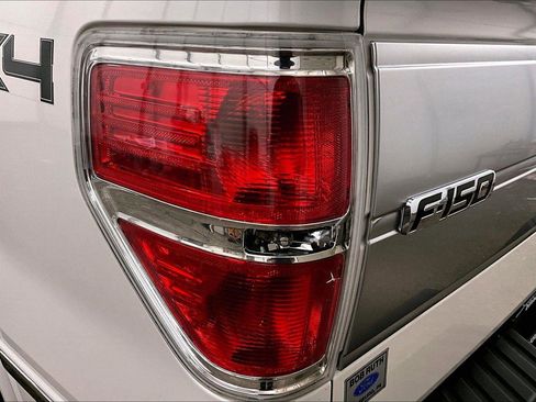 Used 2013 Ford F150 Platinum image 29