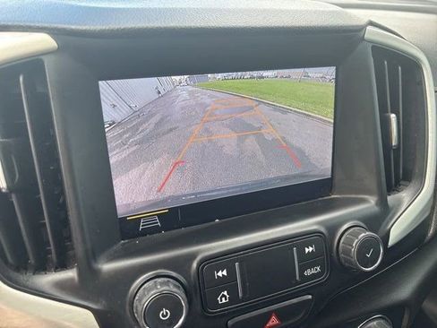 Used 2020 GMC Terrain SLT w/ Preferred Package image 24