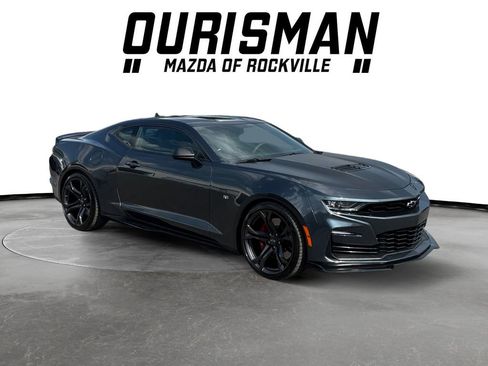 Used 2023 Chevrolet Camaro SS RWD image 1