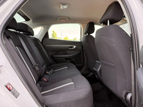 Used 2023 Hyundai Sonata SEL w/ Preferred Accessory Package FWD image 20