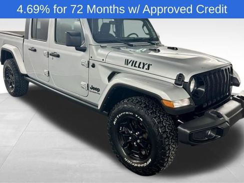 Used 2022 Jeep Gladiator Sport AWD/4WD image 1