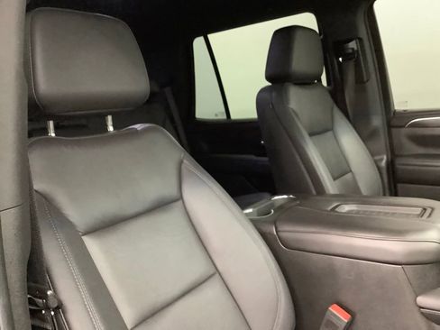 Used 2022 Chevrolet Tahoe Z71 image 28