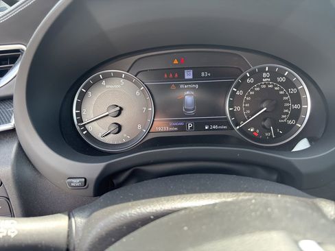 Certified 2023 INFINITI QX50 Sport AWD/4WD image 3