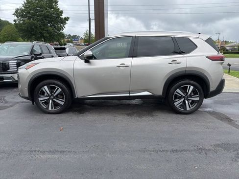 Used 2023 Nissan Rogue SL w/ SL Premium Package AWD/4WD image 5