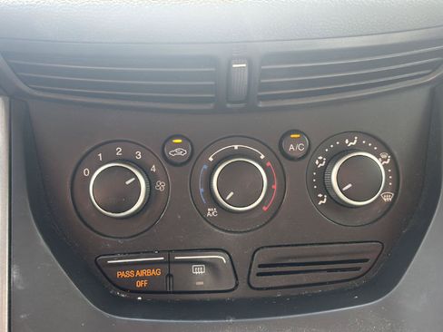 Used 2015 Ford Escape SE AWD/4WD image 18