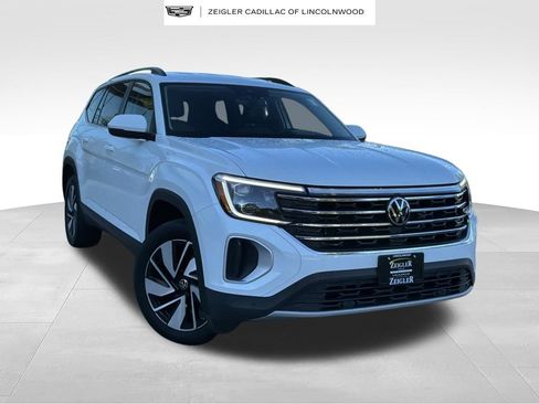 Used 2024 Volkswagen Atlas SE AWD/4WD image 1