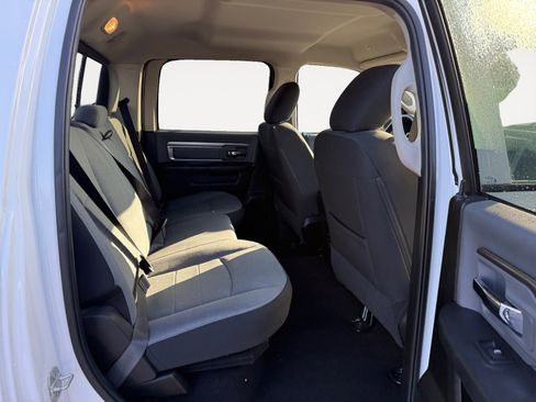 Used 2023 RAM 1500 Classic SLT w/ Trailer & Traction Group image 18