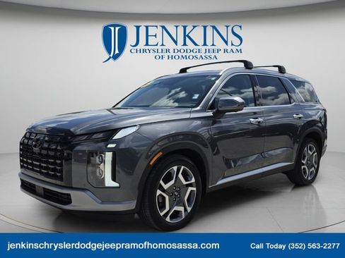 Used 2025 Hyundai Palisade SEL FWD image 10