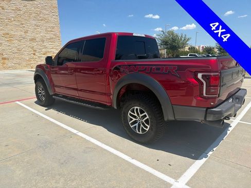 Used 2018 Ford F150 Raptor w/ Equipment Group 802A Luxury AWD/4WD image 4