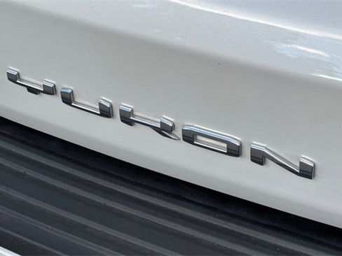 Used 2024 GMC Yukon Denali w/ Advanced Technology Package image 28