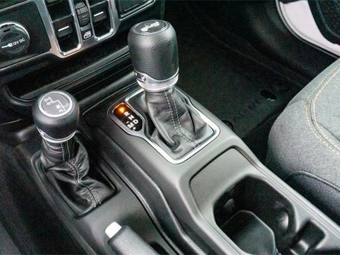 New 2025 Jeep Wrangler Sahara w/ Technology Group image 24