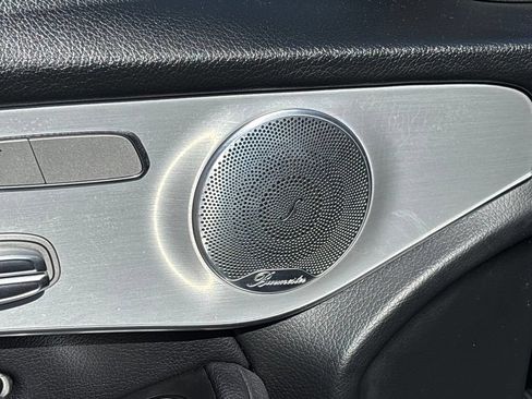 Used 2019 Mercedes-Benz GLC 300 image 23