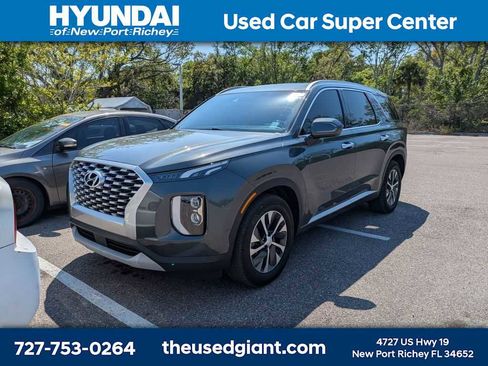 Used 2022 Hyundai Palisade SEL image 1