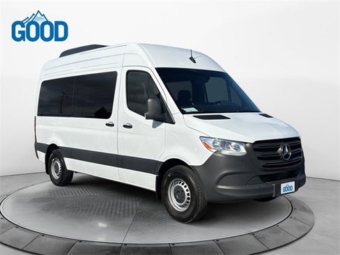 Used 2024 Mercedes-Benz Sprinter 2500 image 7