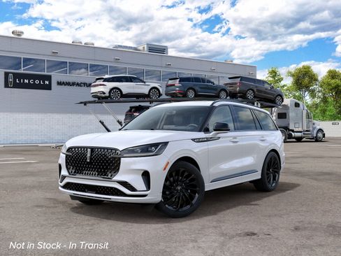 New 2027 Lincoln Aviator Reserve AWD/4WD image 2