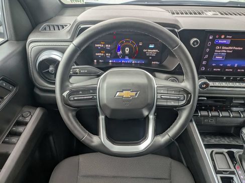 Used 2024 Chevrolet Colorado LT w/ LT Convenience Package RWD image 14