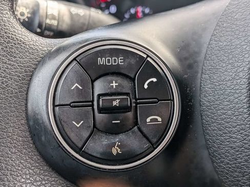 Used 2022 Kia Soul LX FWD image 23