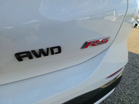Used 2023 Chevrolet Equinox RS AWD/4WD image 42
