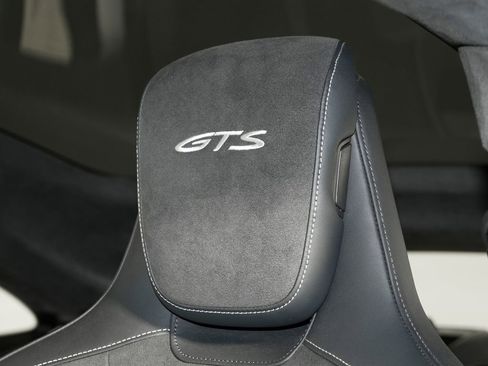 Used 2023 Porsche Taycan GTS AWD/4WD image 22