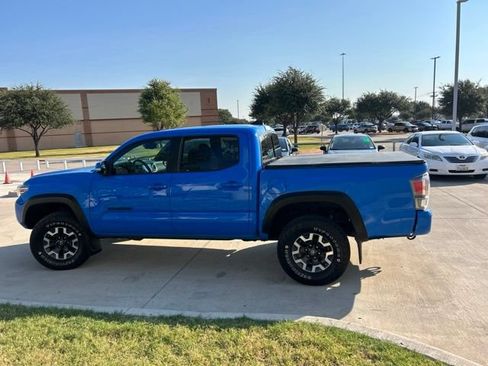 Used 2020 Toyota Tacoma TRD Off-Road w/ Technology Package AWD/4WD image 5