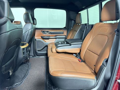 Used 2019 RAM 1500 Limited AWD/4WD image 13