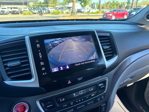 Used 2017 Honda Pilot EX-L image 18