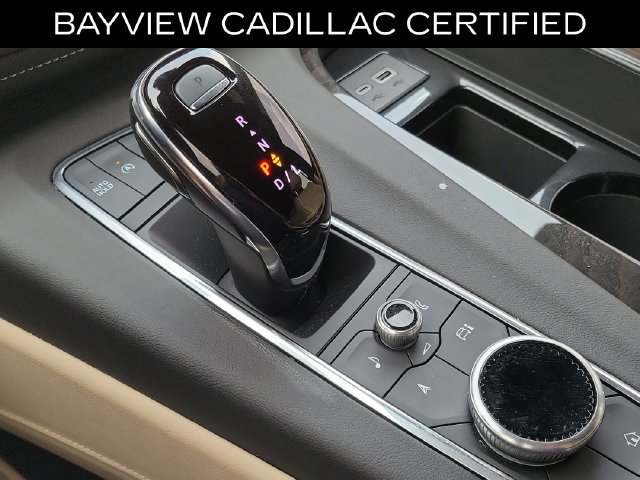 Certified 2024 Cadillac Escalade ESV Premium Luxury w/ Performance Package AWD/4WD image 28