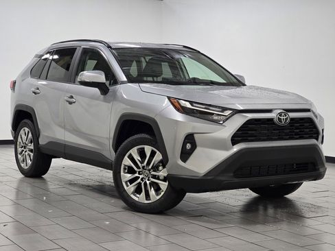 New 2025 Toyota RAV4 XLE Premium image 2