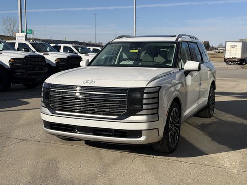 New 2026 Hyundai Palisade Calligraphy image 17