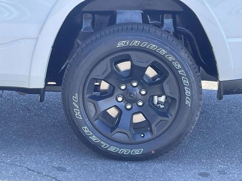 New 2026 RAM 1500 4x4 Crew Cab image 12