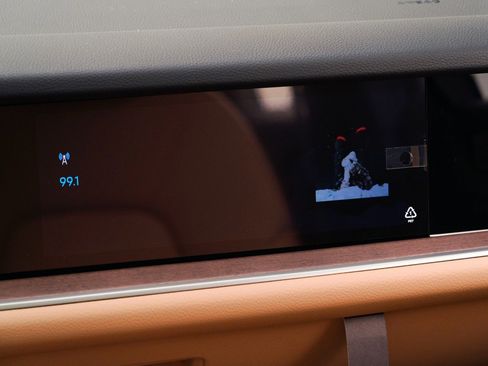 New 2026 Porsche Cayenne Coupe image 32