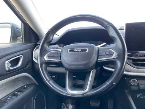 Certified 2022 Jeep Compass Latitude AWD/4WD image 30
