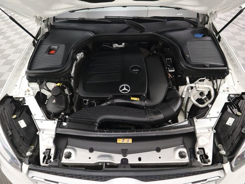 Certified 2022 Mercedes-Benz GLC 300 image 29