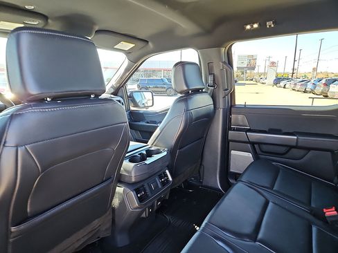 Used 2024 Ford F150 Lariat w/ FX4 Off-Road Package image 9